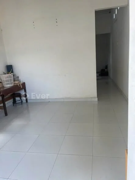 Bán nhà Tân Hưng gần cổng chào Eakao