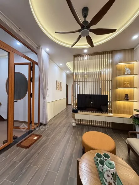 NHÀ ĐẸP PHONG CÁCH NHẬT SIÊU XINH TẠI HẺM OTO MAI HẮC ĐẾẤM ÁP