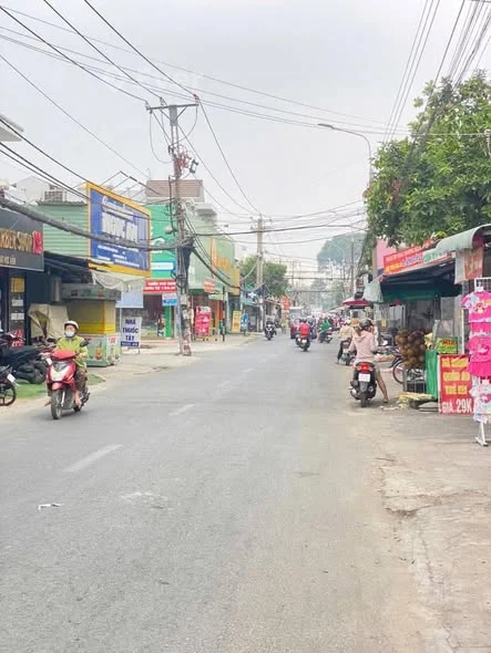 CHÍNH CHỦ BÁN 2 LÔ ĐẤT NGANG 8,4M – SÁT CHỢ LÝ VĂN SÂM