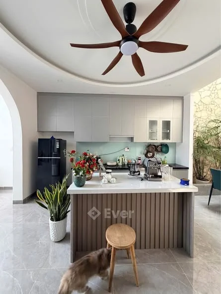 NHÀ LẦU SỔ RIÊNG KP4 TRẢNG DÀI GẦN NGÃ TƯ NGUYỄN KHUYỄN( nc) - 3,19 tỷ - 150m²