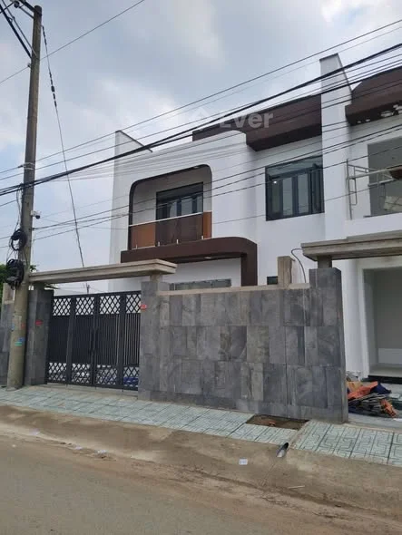 2ty400trMặt tiền đường Phi Trường gần Ngã 3 Bình Ý