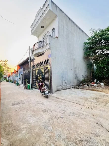 Em Bán lô đất sổ riêng Full thổ cư thuộc kp11A , phường Tân phong (Tân Triều mới)