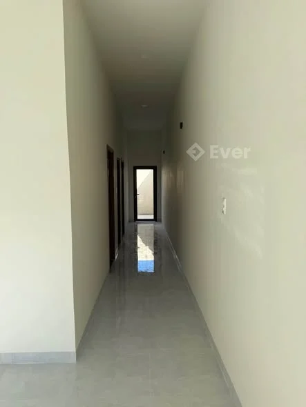 Nhà Mới ngay chợ Bình Lộc 2 phòng ngủ, phòng khách, 2 toilet, sân đậu oto