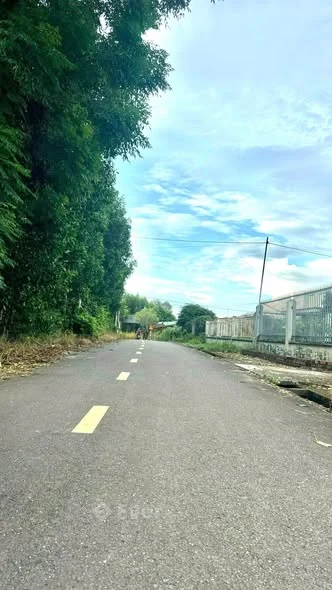 Chủ gửi 3 lô 1sec Phước Tân Giang Điền
Đất vuông vức, tiềm năng tăng giá cao
Khu dân cư hiện hữu,