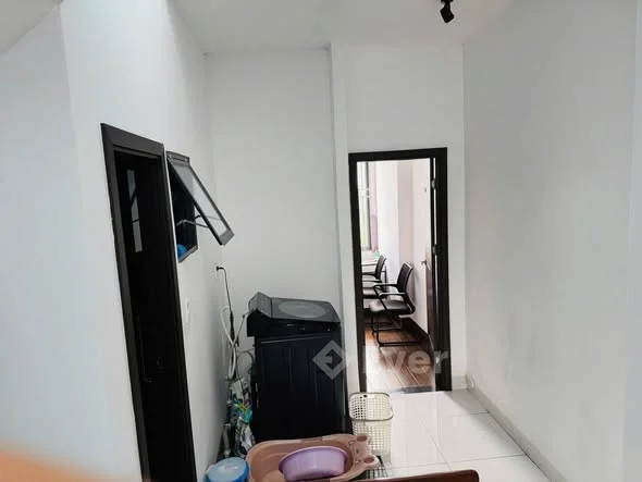 chính chủ gửi bán nhà 1 trệt 1 lầu 1 tum phường trảng dàidiện tích:4x19 sổ riêng full thổ cư