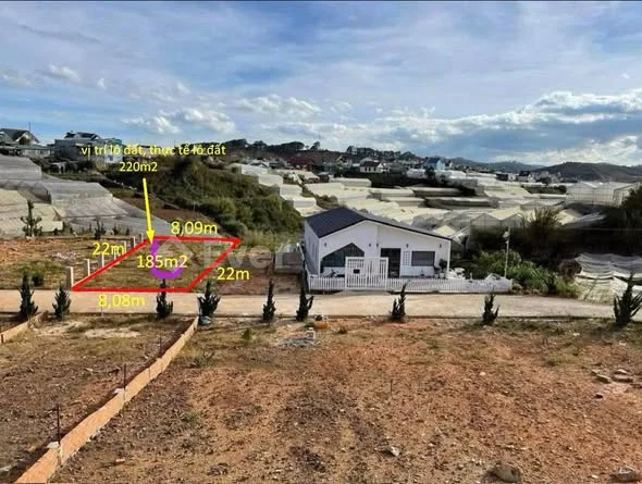 Bán đất Đường Duy tân lạc Dương Tp Đà Lạt 175m ngan 8.4m Dài 12m Giá bán 3.5 tỷ Alo 0967535***