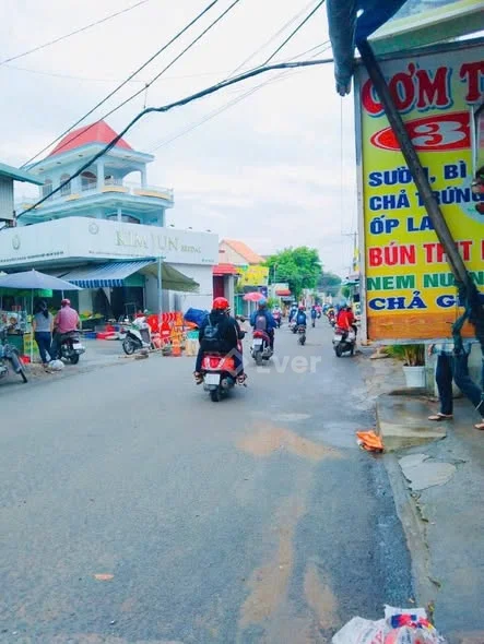 𝗕.𝗔́.𝗡 𝗡𝗛𝗔̀ 𝗠𝗔̣̆𝗧 𝗧𝗜𝗘̂̀𝗡 𝗞𝗜𝗡𝗛 𝗗𝗢𝗔𝗡𝗛 𝗡𝗚𝗔𝗬 𝗖𝗛𝗢̛̣ 𝗚𝗜𝗔 𝗩𝗜𝗘̂𝗡, ĐƯỜNG NGUYỄN THỊ NGHĨA