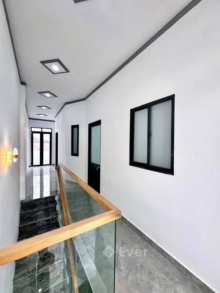 NHÀ 1 LẦU TRỆT KP10 PHƯỜNG HỐ NAI , GẦN NHÀ THỜ DU SINH