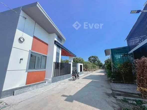 CỰC PHẨM NHÀ BÀU TRÂM - 1 TỶ 420 TRIỆUNhà phố hiện đại, mới tinh, thiết kế cực thoáng