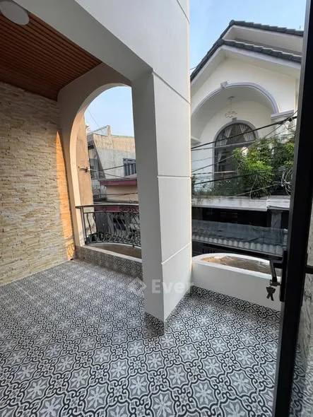 --LL298--E CẦN BÁN CĂN NHÀ NGAY NHÀ THỜ LỘC LÂM 1 LẦU 1 trệt--- dt 4 x 14 tổng sd 120 mv