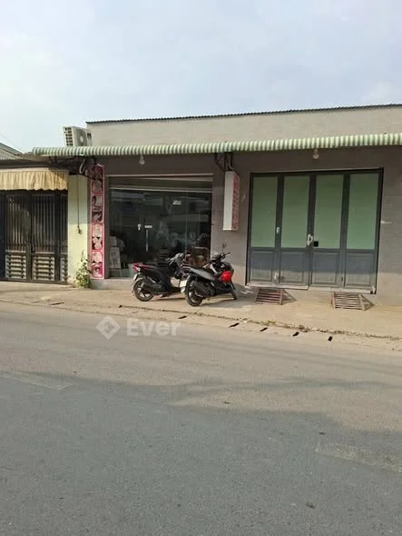 Bán đất măt tiền kinh doanh buôn bán bán vạn ngành nghề----Giá 2t450 lô thường