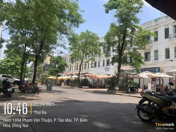 Bán nhà 1 trệt 2 lầu ngay Vincom Plaza - Ngã 4 Lạc Cường, trung tâm Biên Hòa