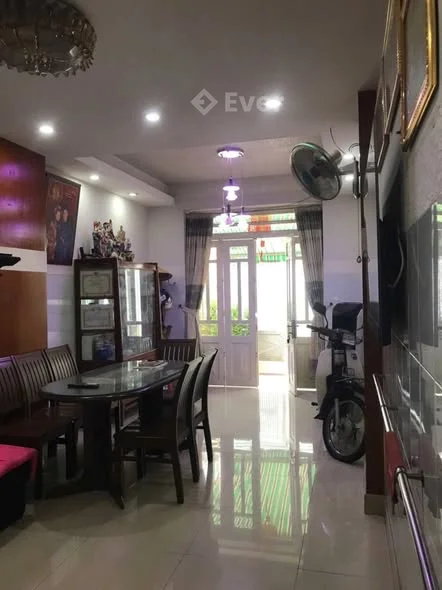 Nhà khu cán bộ A42 Trung Dũng phường Trấn Biên - đường xe hơi thông thoáng