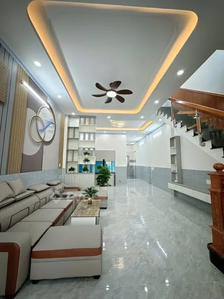 BÁN NHÀ 1 TRỆT 1 LẦU THỔ CƯ 100% Vị trí đẹp: KDC Thiện Tân, Trảng Dài. Ra chợ Quang Thắng 1km đổ lại