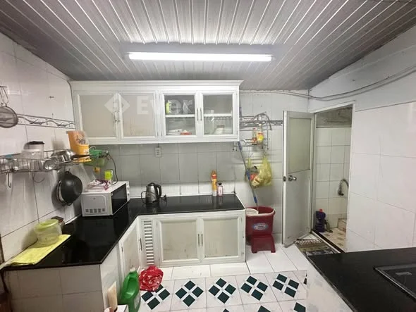 Giá Bán : 1 tỷ 750 triệu ( Thương Lượng ) CHỦ GỦI : Cần Bán nhà cấp 4 ( 72m2 ) P.Biên Hoà