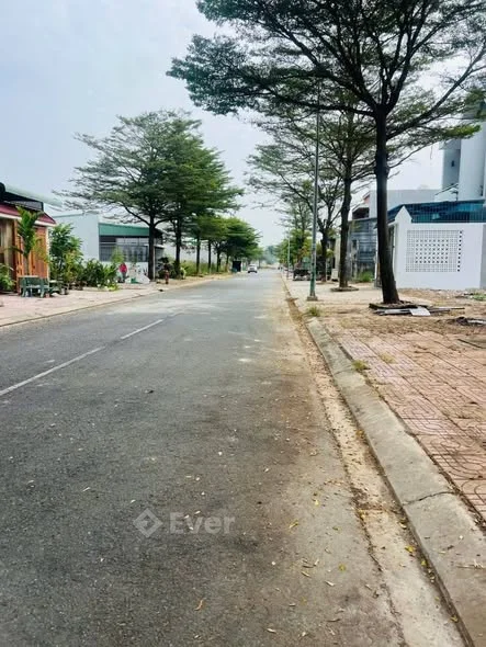 Rẻ nhất TĐC BÌNH MINH TRẢNG BOM+ Diện tích đất 7*20=140m2+ Sổ hồng riêng thổ cư