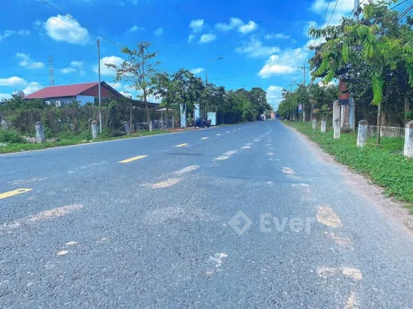 CẦN BÁN 2 LÔ ĐẤT LIỀN KỀ MẶT TIỀN ĐƯỜNG NHỰA LỚN HƯƠNG LỘ 7 TẠI ẤP5 XÃ BÌNH LỢI, PHƯỜNG TÂN TRIỀU