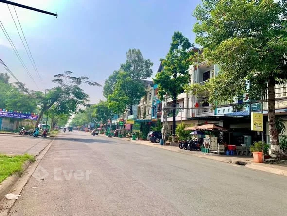 BÁN NHÀ MẶT TIỀN ĐƯỜNG 518 - KDC ĐINH THUẬN - GẦN TRUNG TÂM GIỚI THIỆU VIỆC LÀM - SÂN BANH ĐỒNG NAI