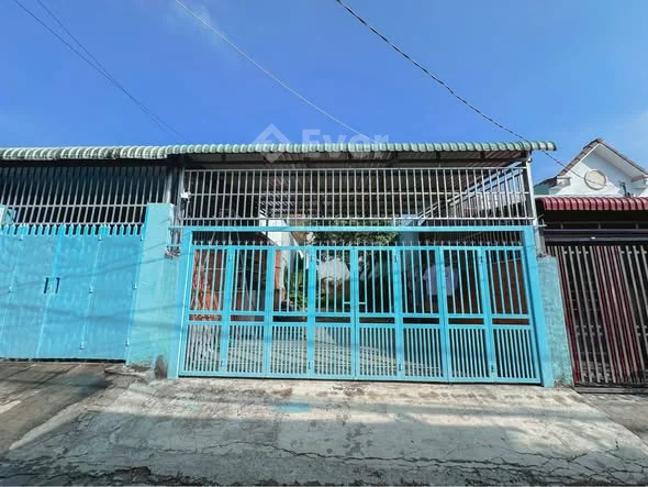 Đất Nền Bàu Trâm hẻm Karaoke 10 Kiều. Đường thông xe hơi
Cạnh đường Phạm Thế Hiền và Ngô Quyền
giá: - 1,85 tỷ - 136m²