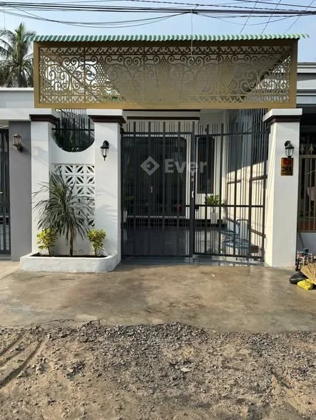 Thì Căn nhà mới 100% vừa hoàn thiện hẽm 43 Nguyễn Văn Linh này VÀO CHỈ 3 NGẢ