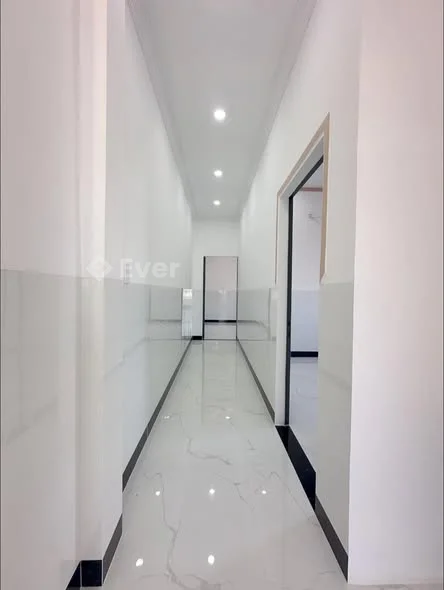 Nhà mới hoàn thiện khu phố Long Mỹ, P. Long Hoa, Tây Ninh Dt : 5 x 23,5 thổ cư full nhà bản vẽ GPXD