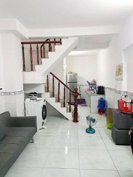 Chính chủ bán nhà 7p tới chợ Đức Hòa, KCN Tân Đức giá 580tr còn thương lượng