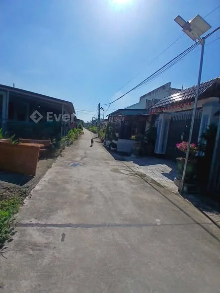 Giá 1ty050tr tl nhẹ- Ấp7 xã lương hòa- mặt tiền đan cách chợ 100m - xe 16c ngay đất