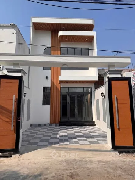 Cần bán căn nhà mới xây thuộc hẻm 20 Đặng Văn Truyện phường 5 tp Tân An Long An