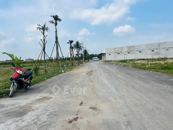 Bán đất nhánh nhựa tại Nguyễn Đáng Nối Dài