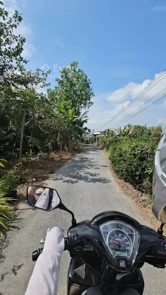 Giá 4xxtr/nền thương lượng.cặp nền lộ nhựa Mặt tiền. ĐƯỜNG HUYỆN 87 , viêw sông