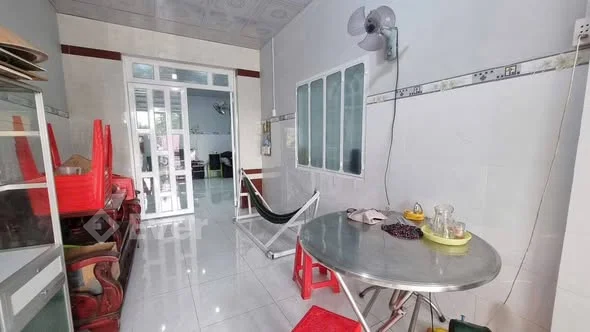 CẦN BÁN GẤP NHÀ CẤP 4 MẶT TIỀN LỘ NHỰA TÂN NHƠN TÂN HẠNH GIÁ ĐÃ HẠ: CHỈ CÒN 1TỶ030 TRIỆU (quá rẻ)