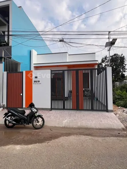 NHÀ MỚI XÂY – TRỤC CHÍNH KHU NAM VIỆT Long Phước cũ (nay Xã Long Hồ, Vĩnh Long)