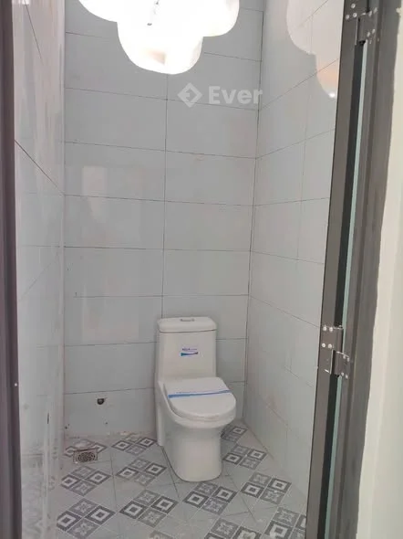 NHÀ TRỆT LẦU HẺM SƠN THÔNG Dt sử dụng: 83,4m², sở hữu riêng.Giá: 970 triệu thương lượng.