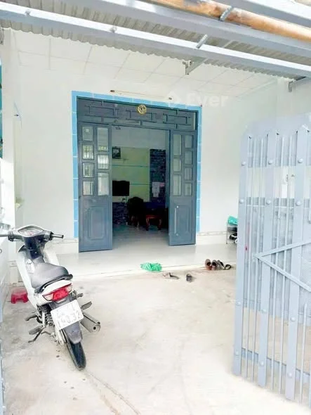 Bán nhà còn mới thuộc k10 p9 TP Trà Vinh củ. Nhà cách đường Sơn Thông khoản 100m, hẻm ôtô