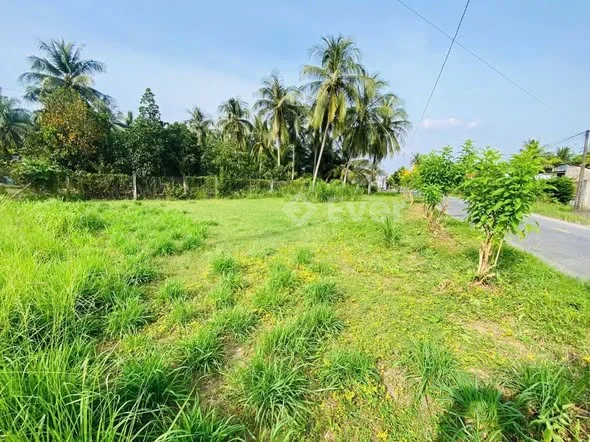 GIẢM GIÁ MẠNH 890 TRIỆU VỀ 790 TRIỆUGÓC 2 MẶT TIỀN HƯƠNG LỘ 14 NHƯ HÌNH - 790 triệu - 119m²