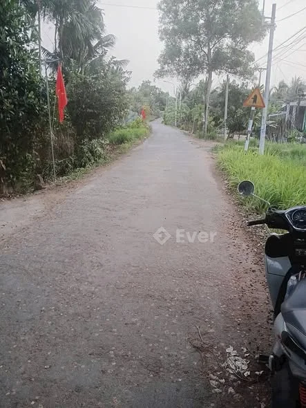 Chính chủ gửi bán
Mặt Tiền Trương Văn Kỉnh ( Phú Hoà), Long Đức, Trà Vinh củ
Đoạn qua Cầu Cần Đốt