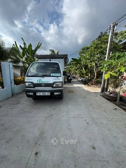 - Nhà mới hoàn thiện 99%, phường 7 hẻm đối diện vietel - Diện tích 110m, ngang 5m x 22m, có 80m thổ