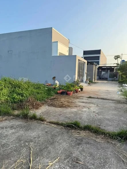 Nền Phường Phú Khương - VL ( Phú Hưng Cũ)Hẻm đối diện khu ẩm thực TTCĐường ôtô vào tận nơi