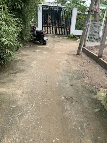 CẦN BÁN GẤP – ĐẤT 2 MẶT TIỀN NGAY TRUNG TÂM Vị trí vàng: Phường Phú Khương, tỉnh Vĩnh Long