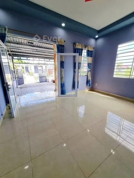 TtNhà có chủ quyền bình phú, Bến Tre. Cách cầu Hàm Luông 500mChủ hỗ trợ vay DT: 128m2, ngang 5m - 1,15 tỷ - 128m²