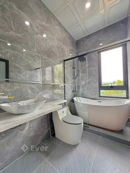 NHÀ GẦN ĐƯỜNG NGUYỄN CÔNG BÌNH , PHƯỜNG TRUNG AN , ĐỒNG THÁPDT : 5 × 22m  thổ - 4,25 tỷ - 110m²