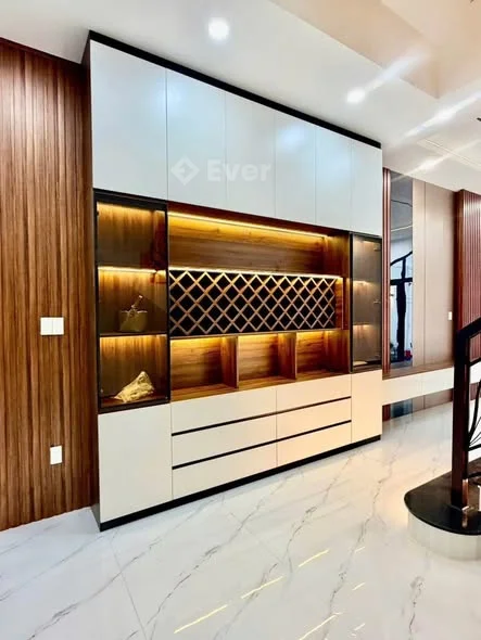 NHÀ P.6 – Mặt tiền nhựa 6m trước nhà DT: 4 × 16m – thổ cư, chủ quyền - Thỏa thuận - 64m²