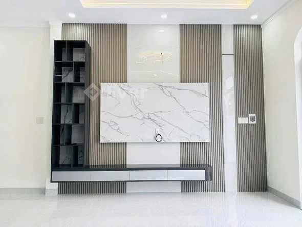 Bán nhà Phường Trung An ( Phước Thạnh cũ) Diện tích ngang 5m dài 40m (thổ cư chủ quyền nhà) - 1,69 tỷ - 200m²