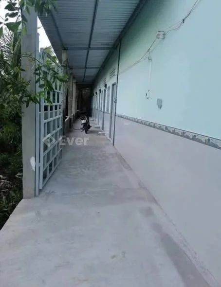 CẦN BÁN DÃY NHÀ TRỌ 7 PHÒNG + 2 KIOT – MẶT TIỀN HUYỆN 04An Phước, Châu Thành, Bến Tre