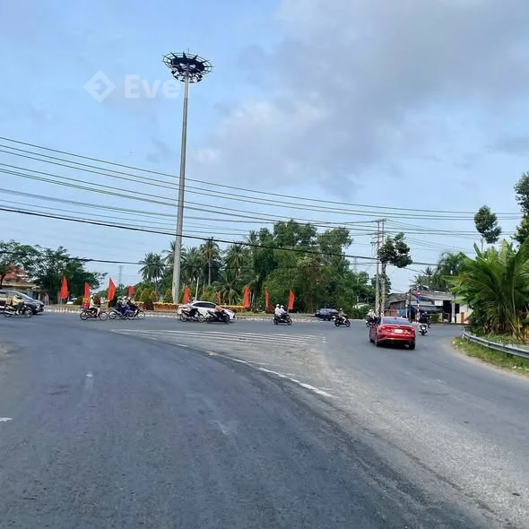 tt- Giá 690Tr Bán Nhà MT Lộ Đan Xã Hữu Định Châu Thành Bến Tre Cũ