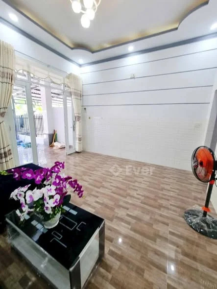 TtKHAI XUÂN TẶNG 1 CHỈ VÀNG 9999Nhà mới 95% phường phú khương , BTre--Gần Ngã Tư Tú Điền