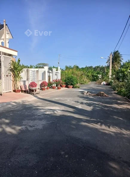 Bán đất mặt tiền nhựa nhánh Ngô Quốc Trị gần trường Quốc tế Việt Anh phường Trà Vinh