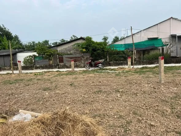 Dương Hoà - Phước Trung - Gò Công ĐôngDT : 119m² Full thổ - Giá tr Ngang 5m dài 24m