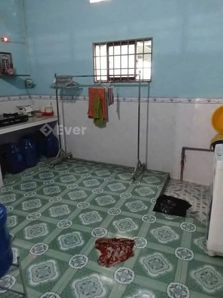 B.án nhà cấp 4 hẻm 3 đường Cao Văn Lầu ngang Trường Quí tp Bạc Liêu Diện tích: 5,55m x 8,6m, 46,4m2