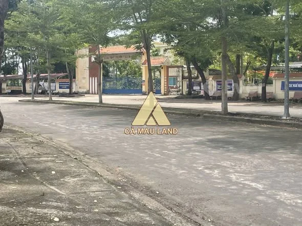 NỀN GÓC ĐẸP KHU LICOGI – GẦN TRỤ SỞ CÔNG AN, TRƯỜNG CHUYÊN PHAN NGỌC HIỂN Đất thổ cư 100%